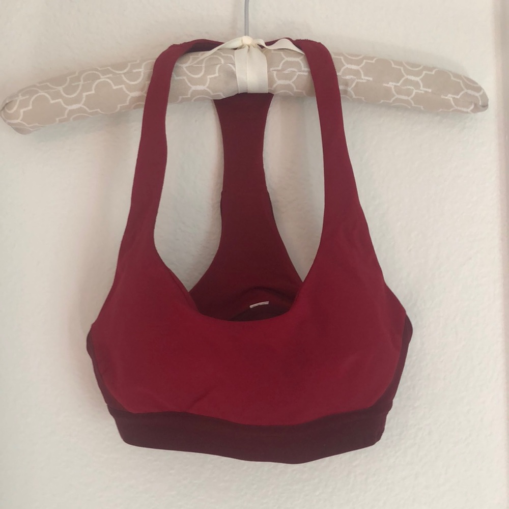 Lululemon red & maroon boxer sports bra